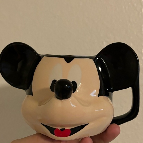 Disney Mickey Mouse 3D Ceramic Mug - Picture 1 of 5